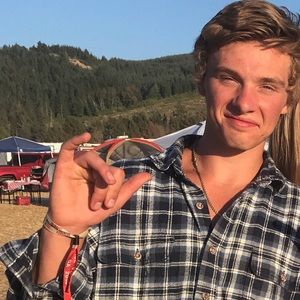 Meet your Posher, Dylan